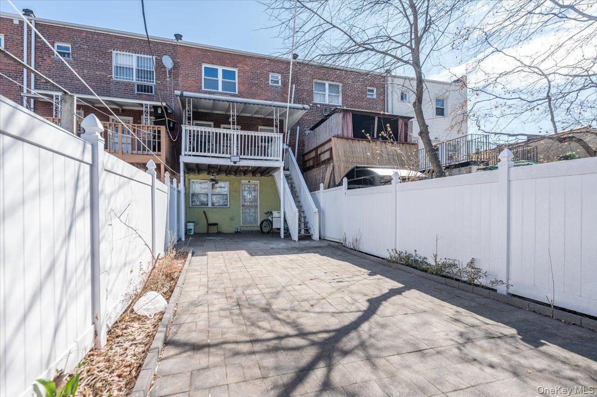 2515 Eastchester Road Property Photo 19