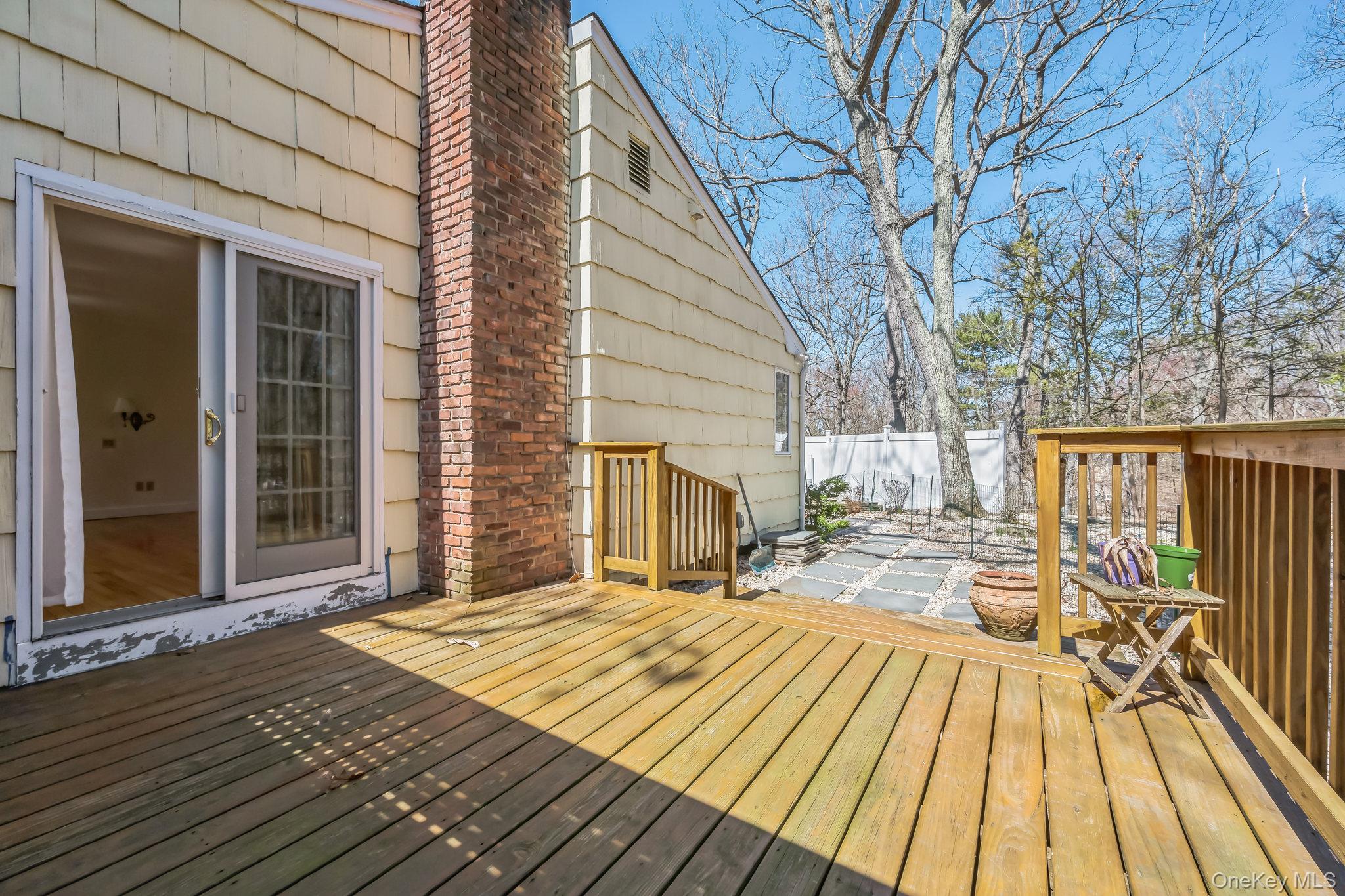 3 Glen Way Property Photo 31