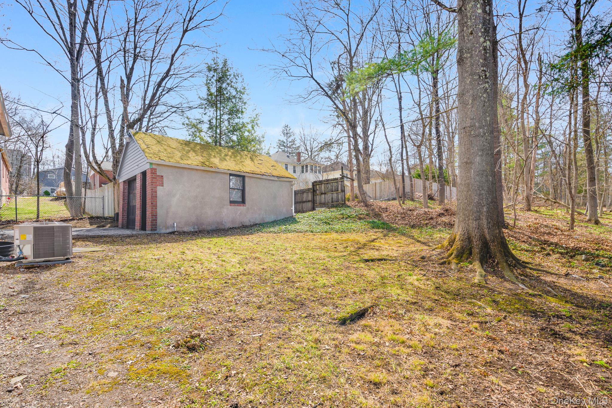 12 Mohonk Avenue Property Photo 11