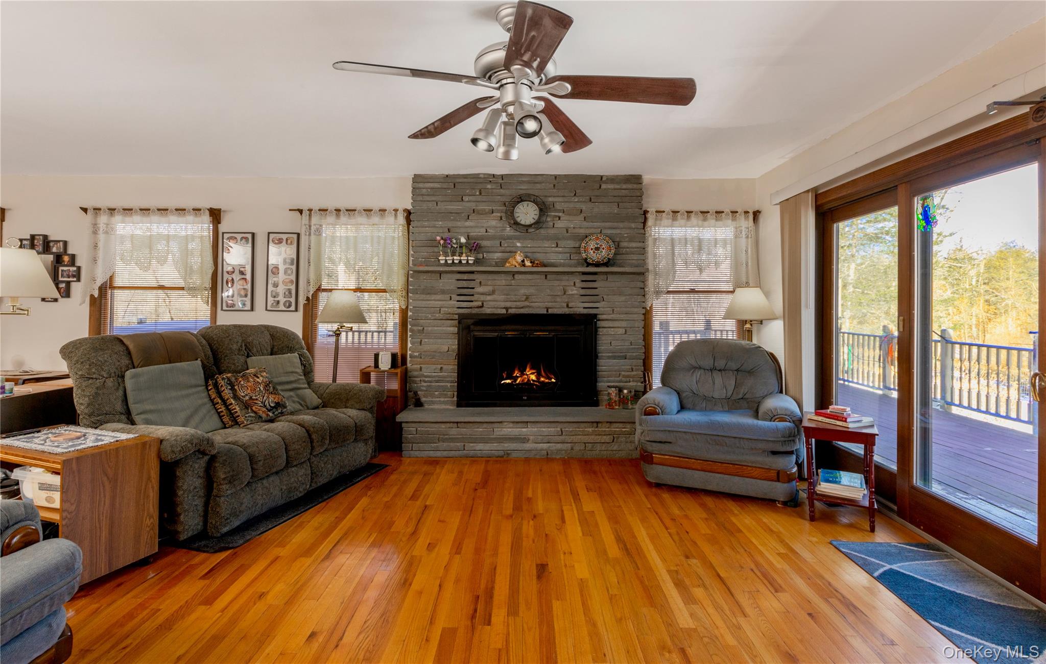 15 Unity Lane Property Photo 5