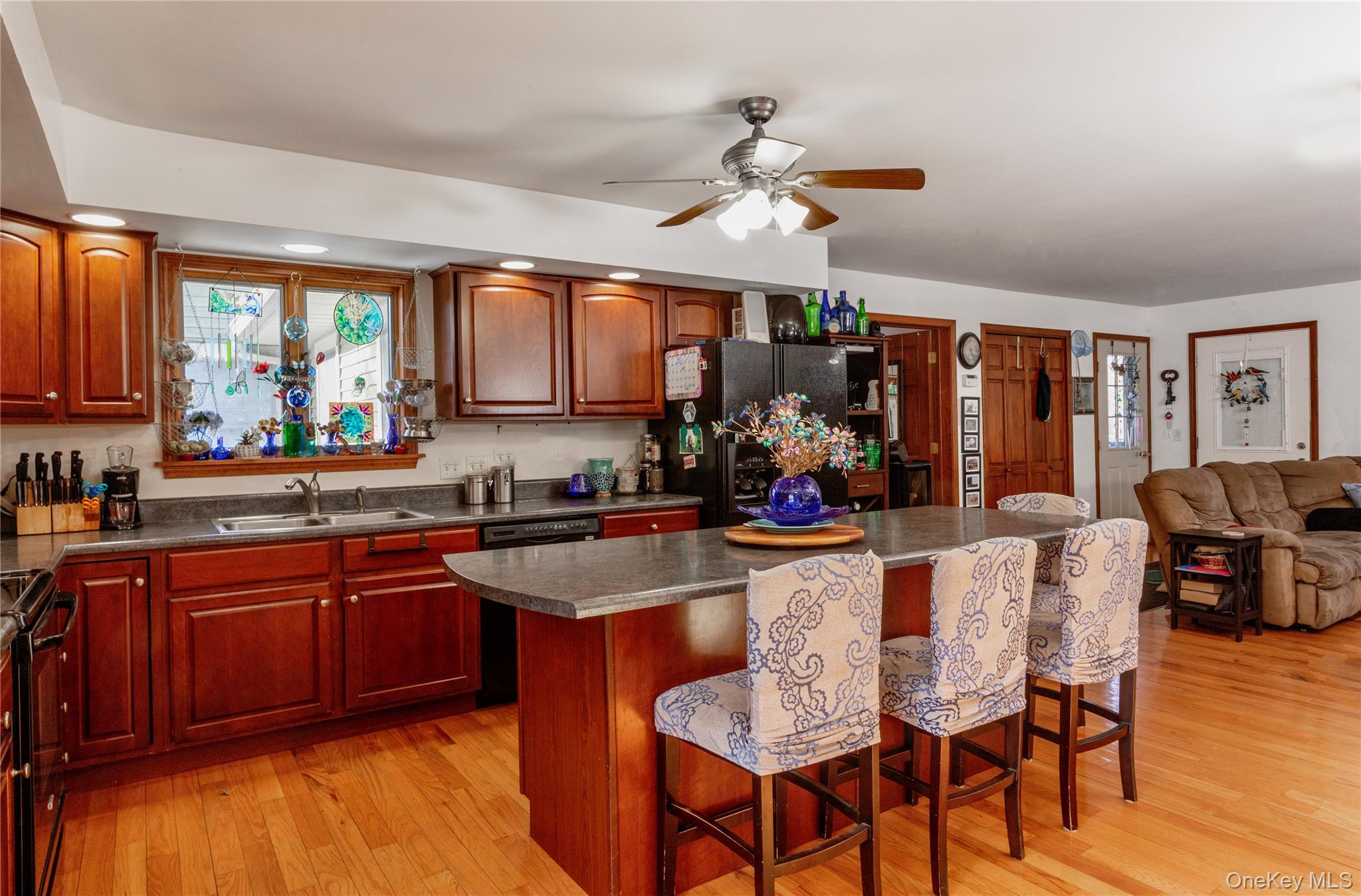 15 Unity Lane Property Photo 24