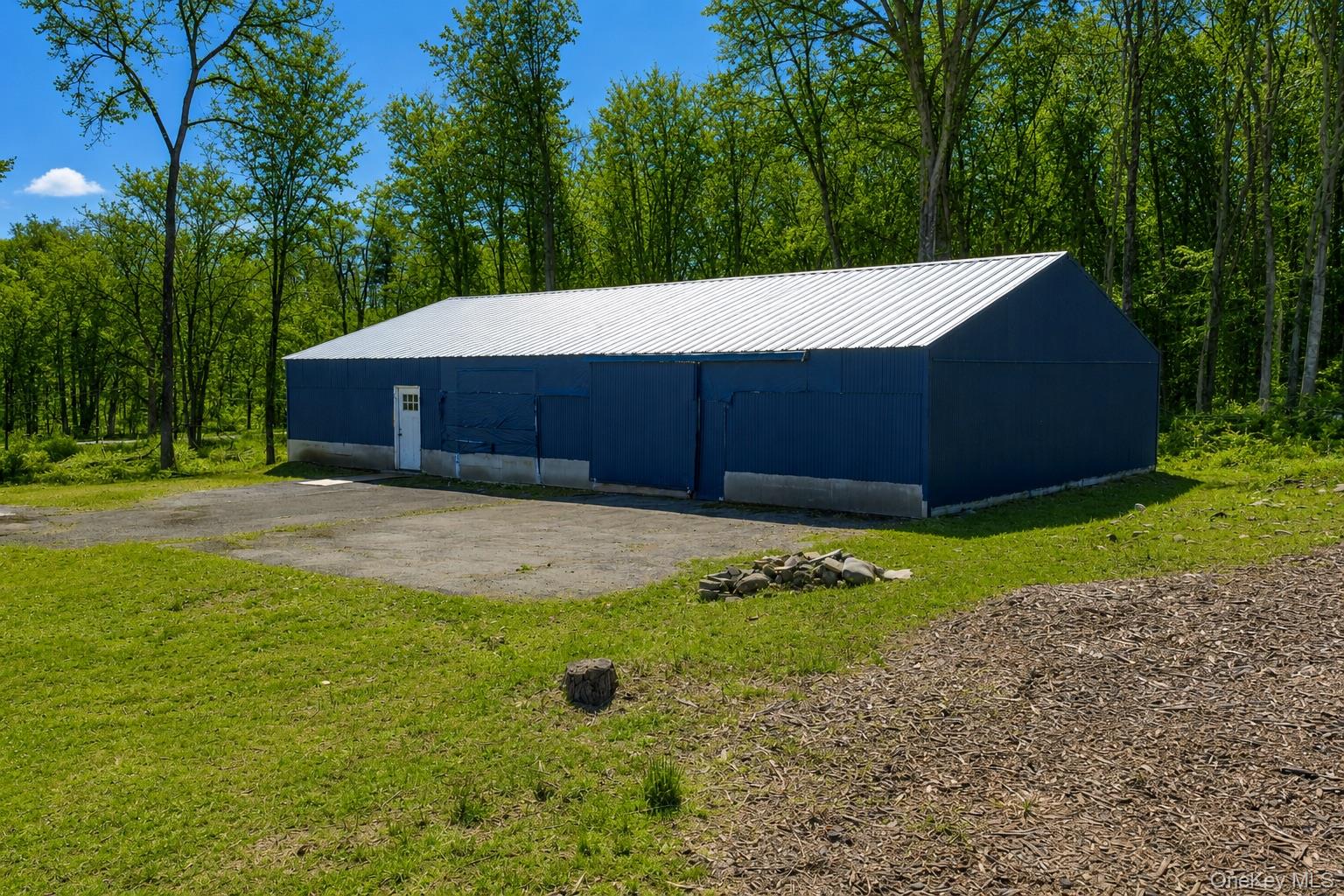 2823 State Route 52 Property Photo 6