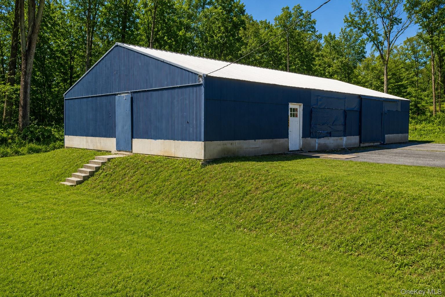2823 State Route 52 Property Photo 7