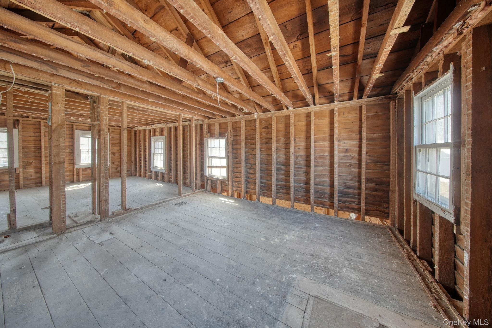 2823 State Route 52 Property Photo 24