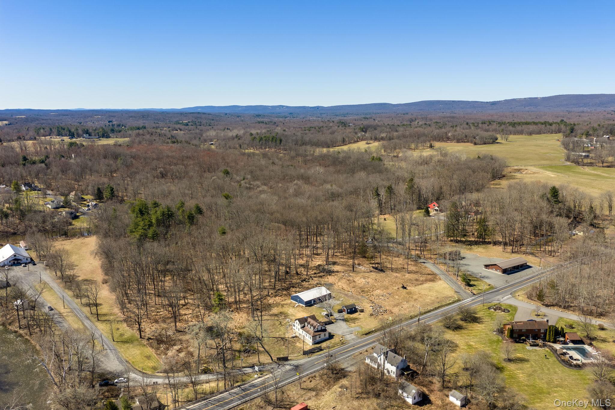 2823 State Route 52 Property Photo 38