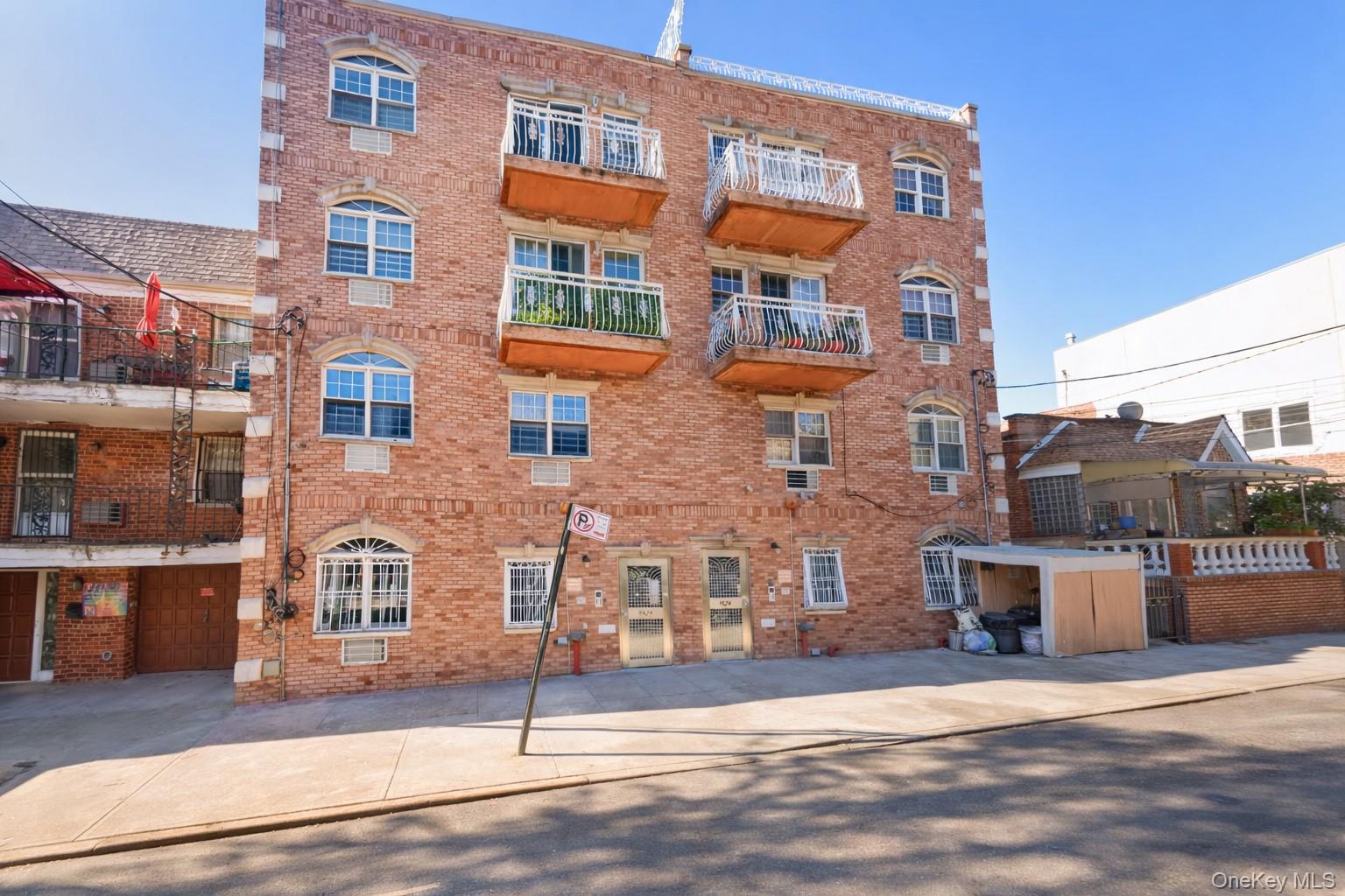5626 & 5628 Van Cleef Street Property Photo 1