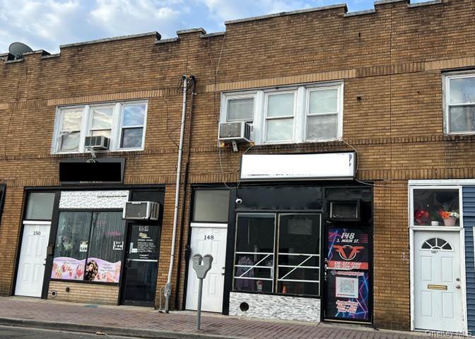 150 S Main Street Property Photo 1