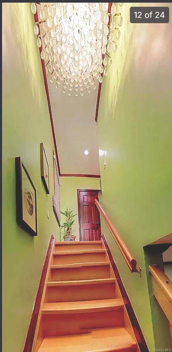12304 6th Avenue Property Photo 12
