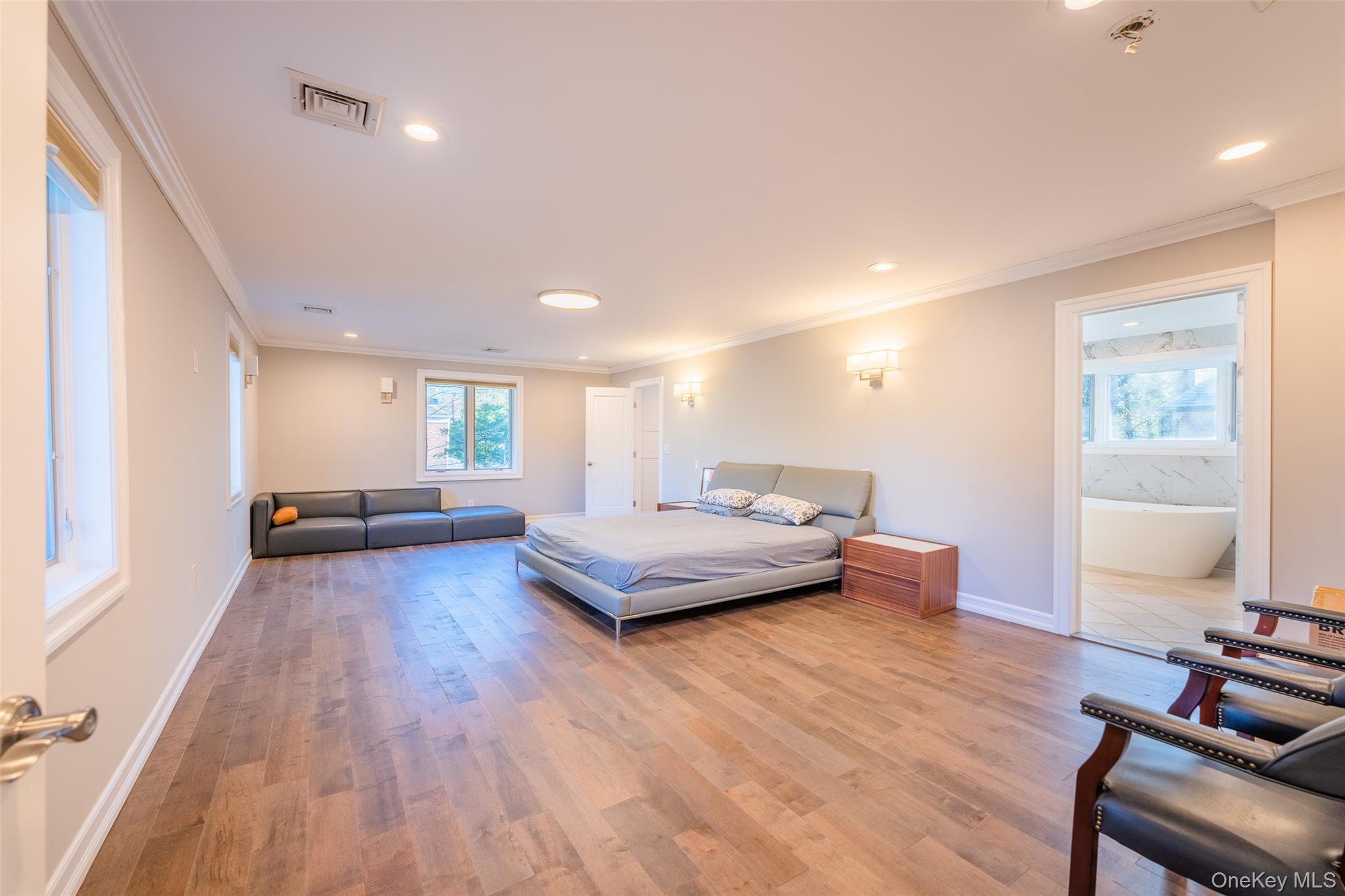 18 Robin Way Property Photo 10