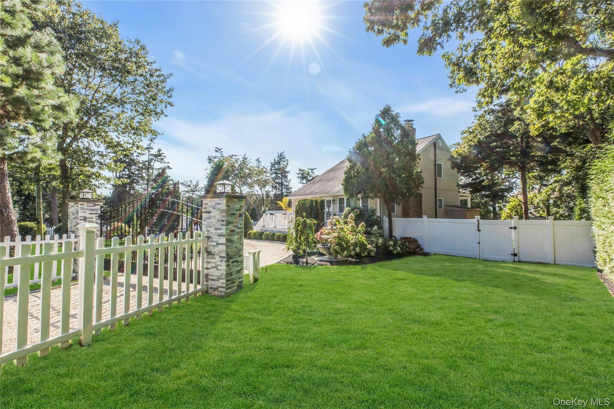 35 Grant Boulevard Property Photo 3