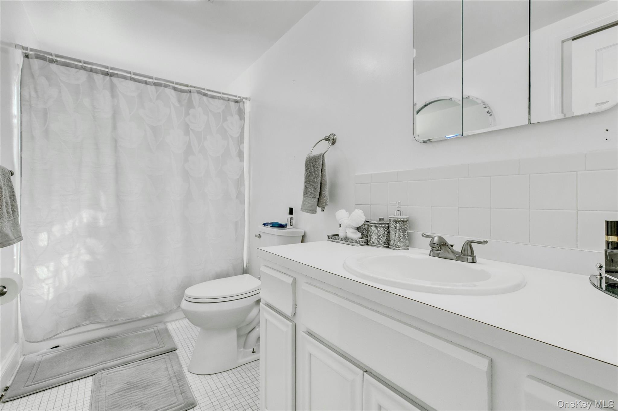 35 Grant Boulevard Property Photo 21