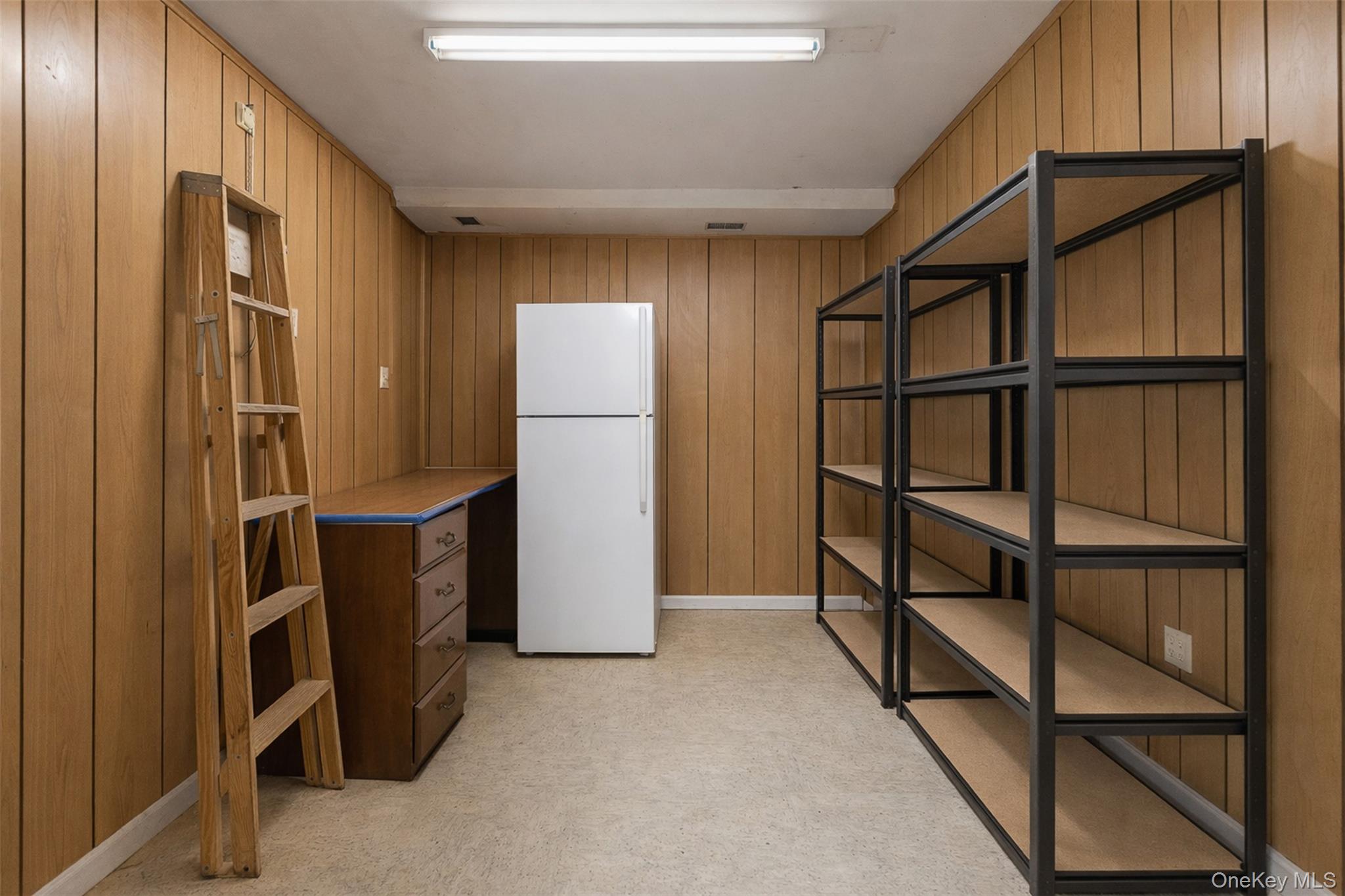 1677 Unionport Road Property Photo 31