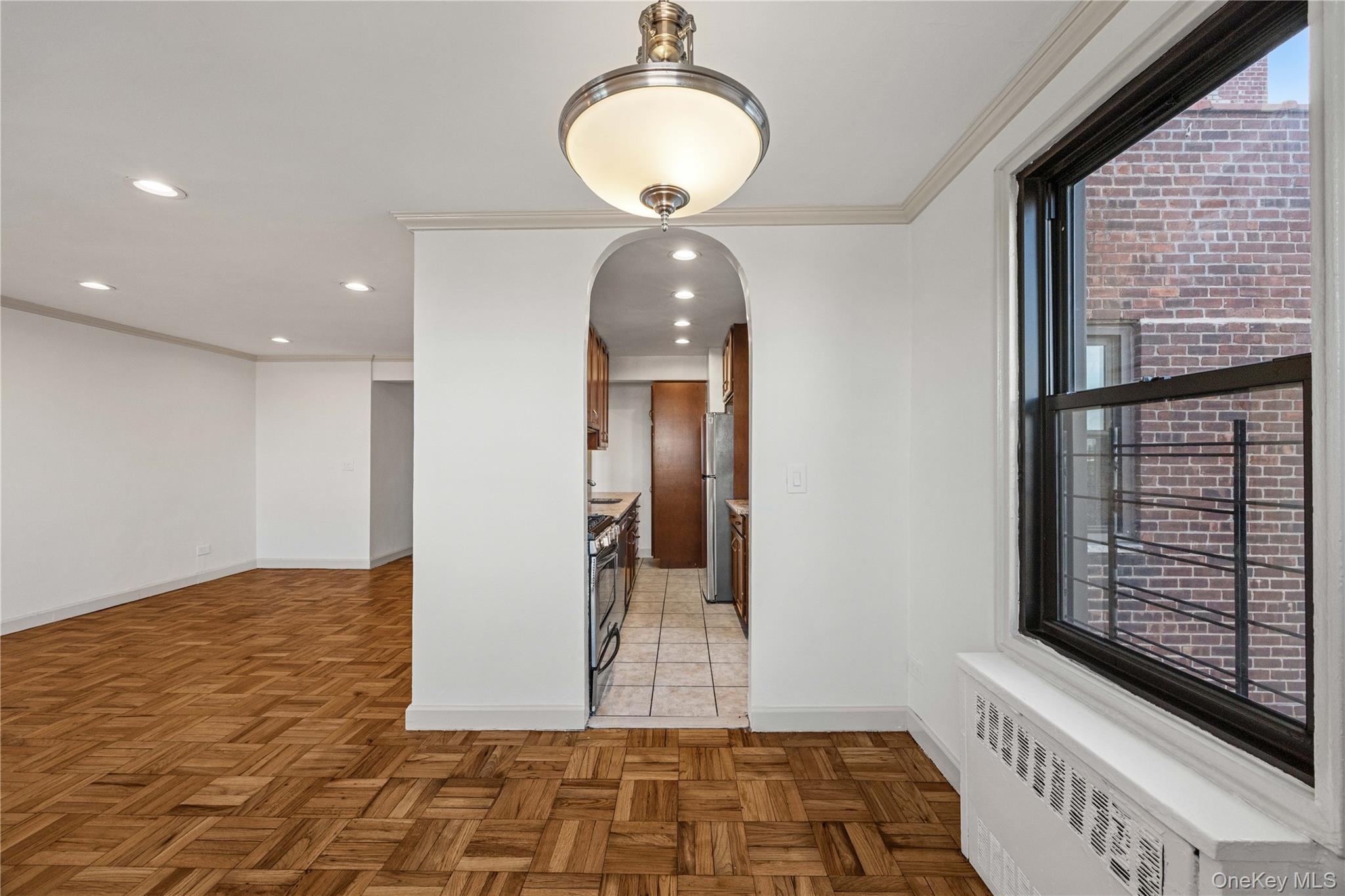 2835 Webb Avenue 9e Property Photo 15
