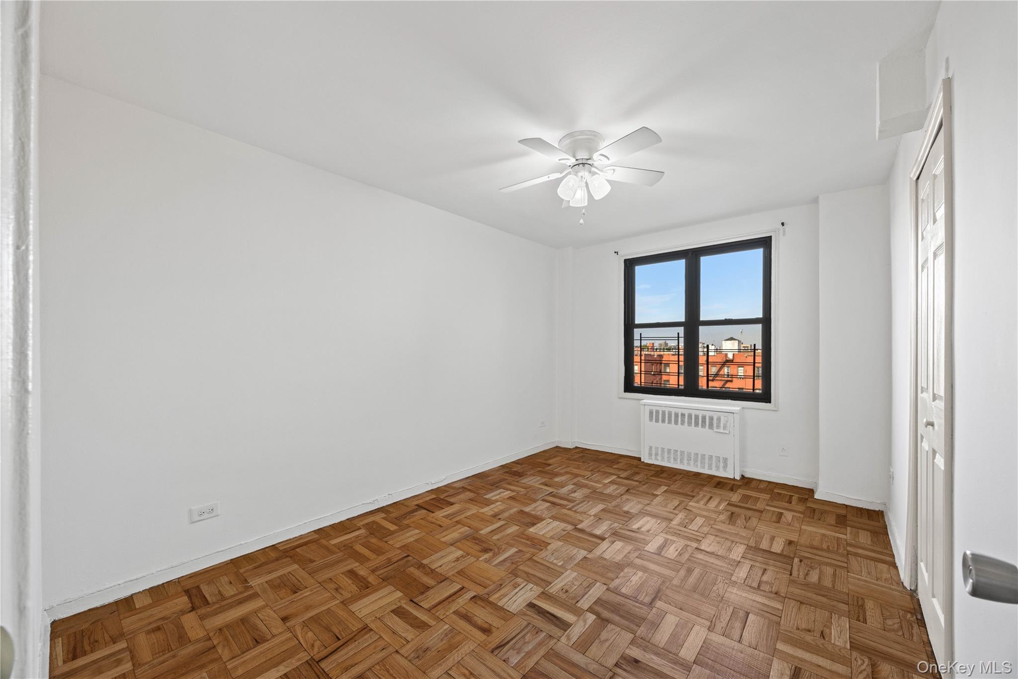 2835 Webb Avenue 9e Property Photo 23
