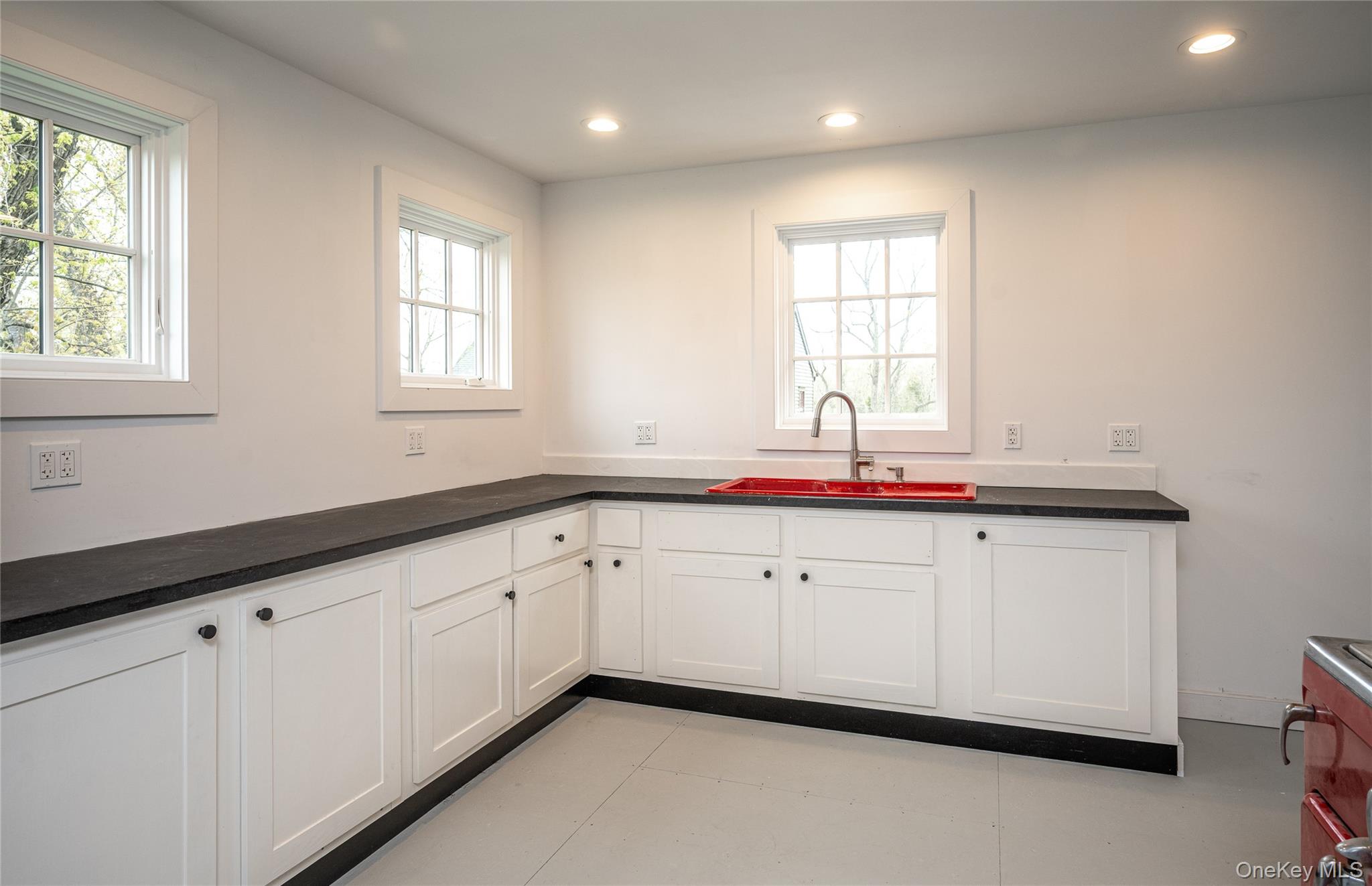 37 Sheffield Road Property Photo 28