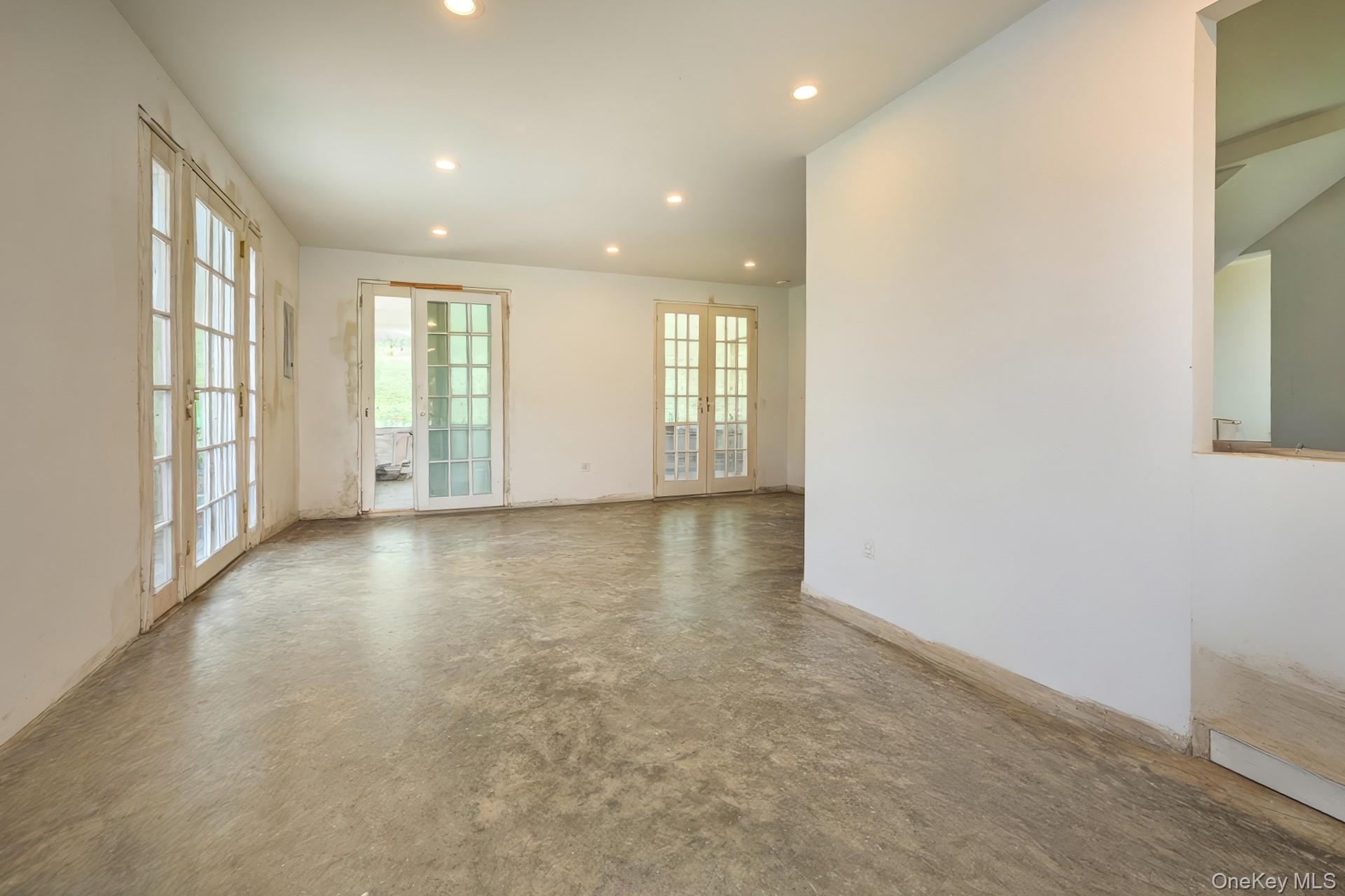 37 Sheffield Road Property Photo 35