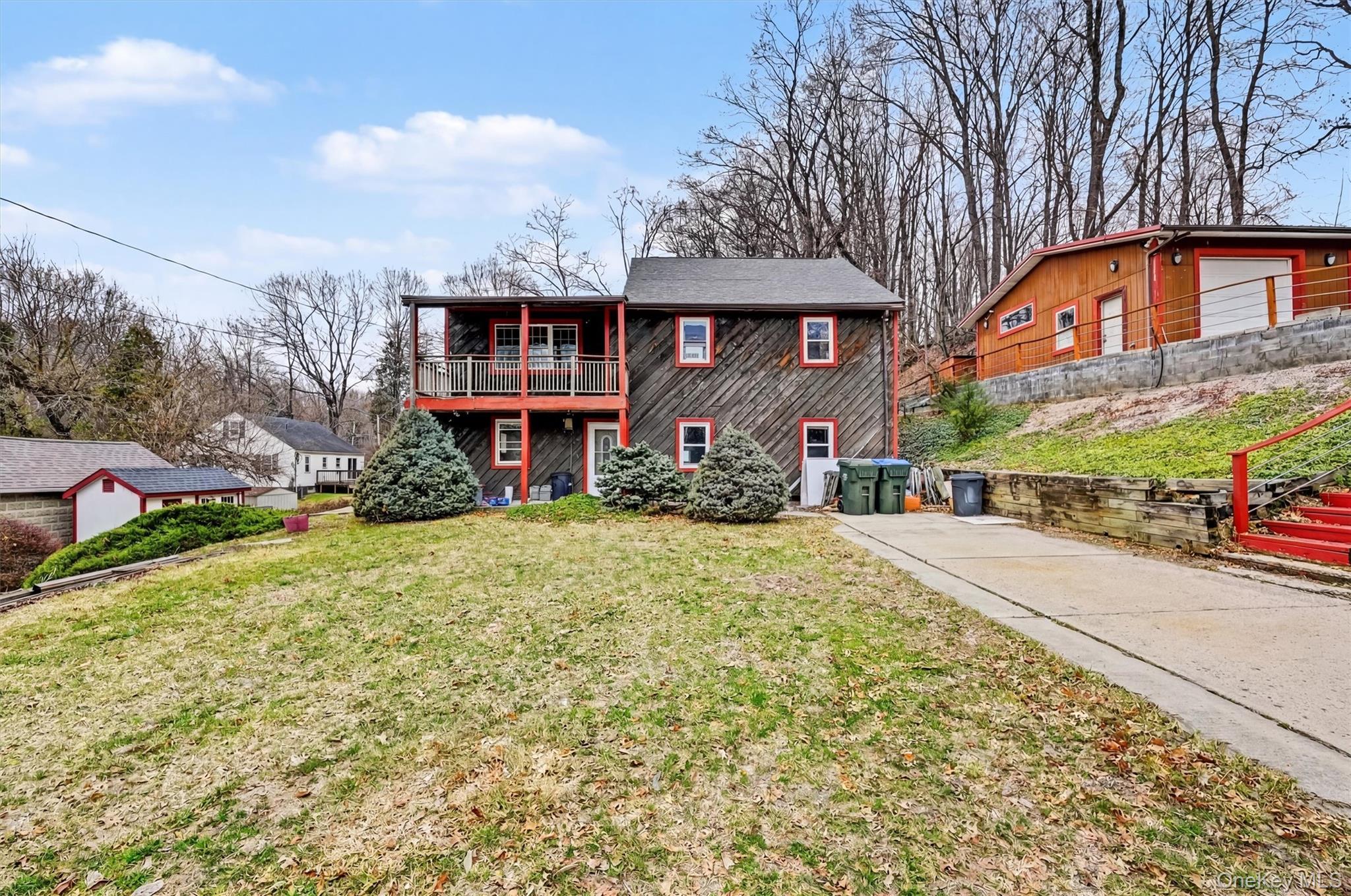 5 N Hudson Street Property Photo 1