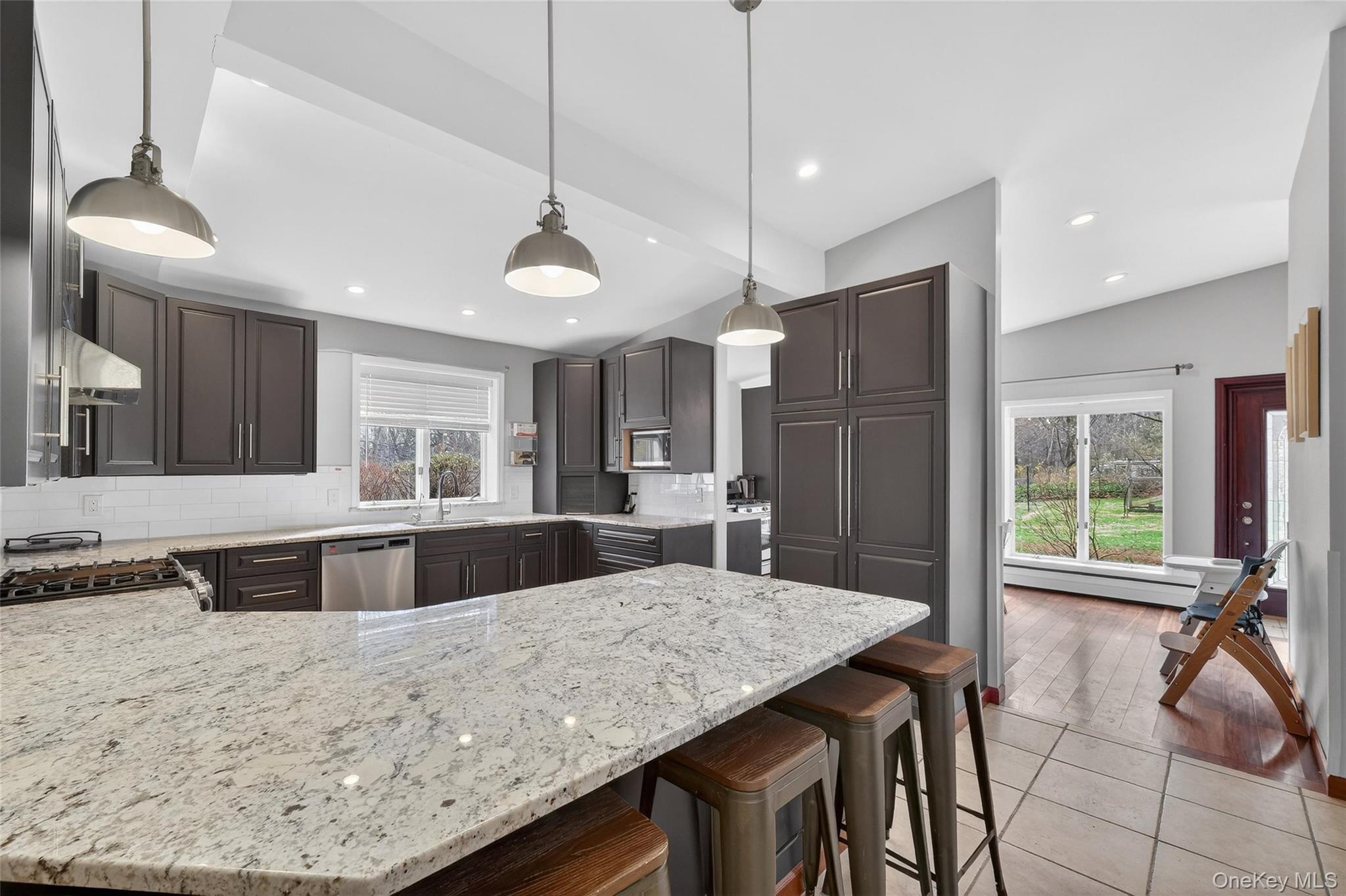 155 Roselawn Road Property Photo 7