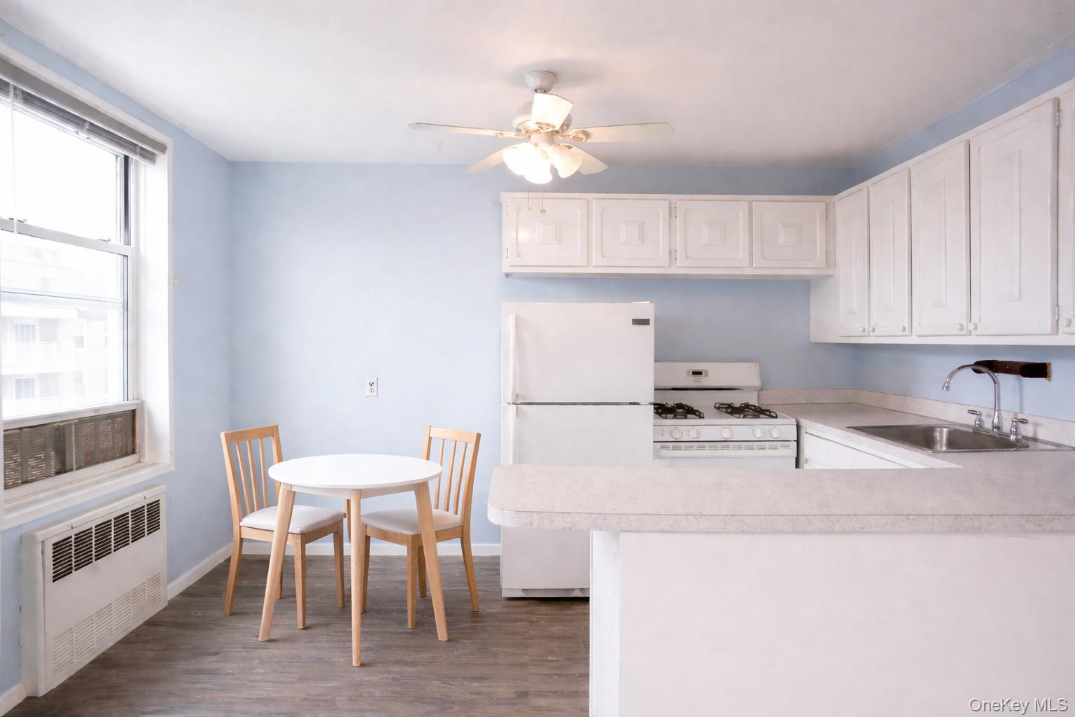 6815 Selfridge Street 6d Property Photo 4