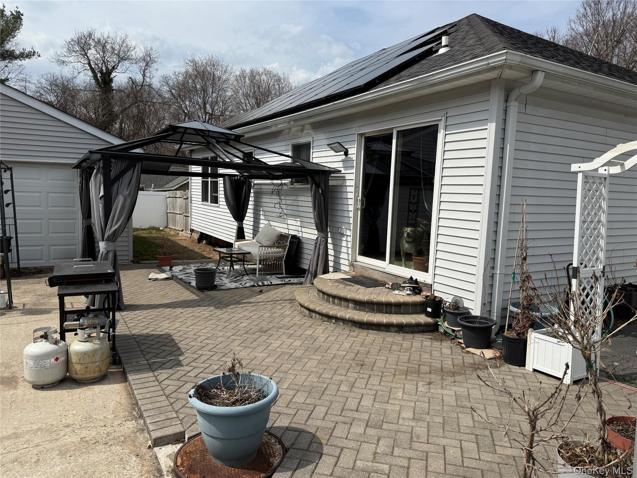 2 1st Street Property Photo 14