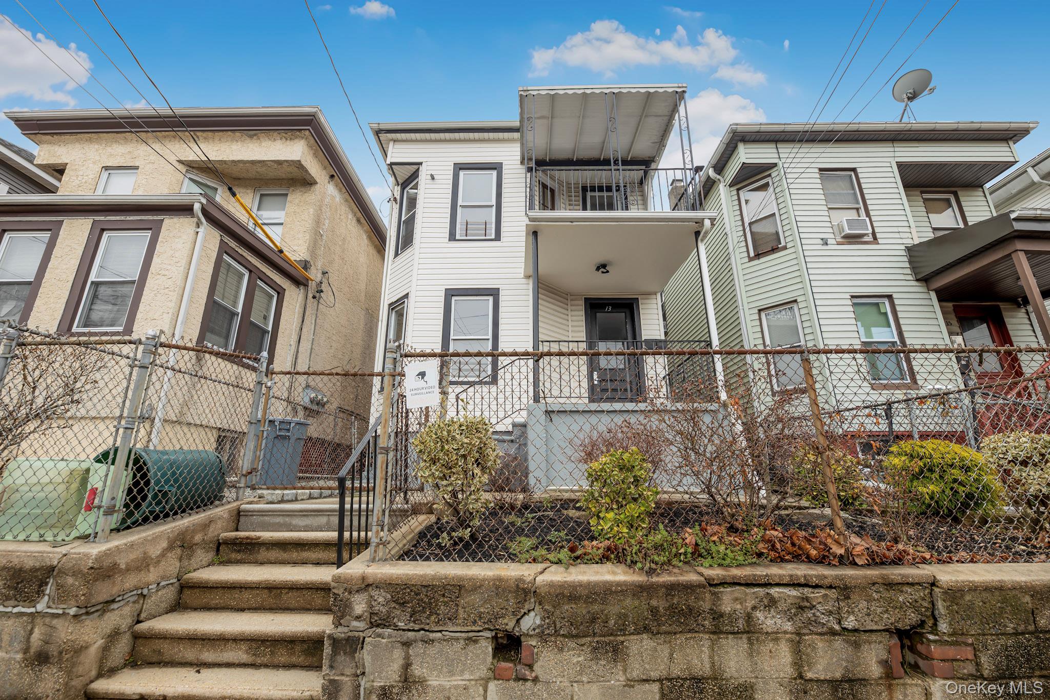13 Beach Street Property Photo 2