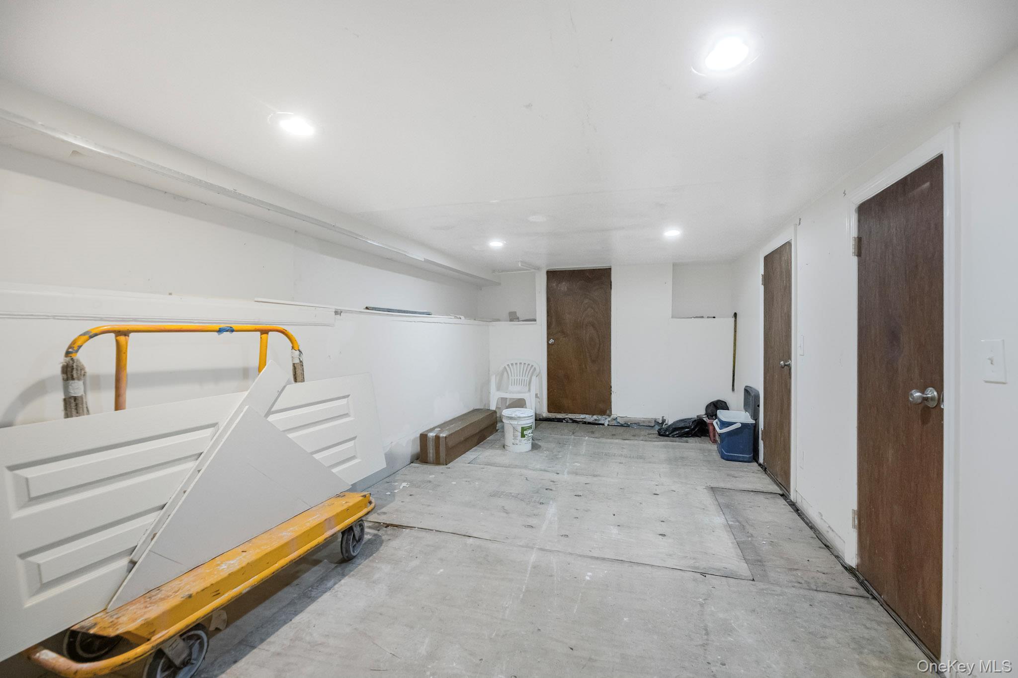 13 Beach Street Property Photo 14