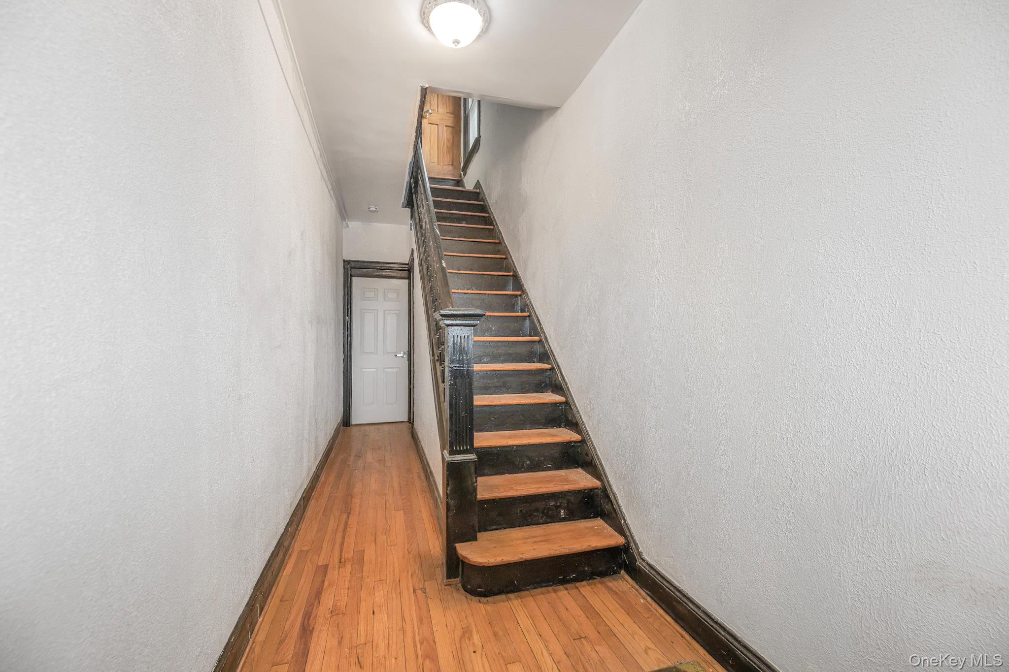 13 Beach Street Property Photo 28