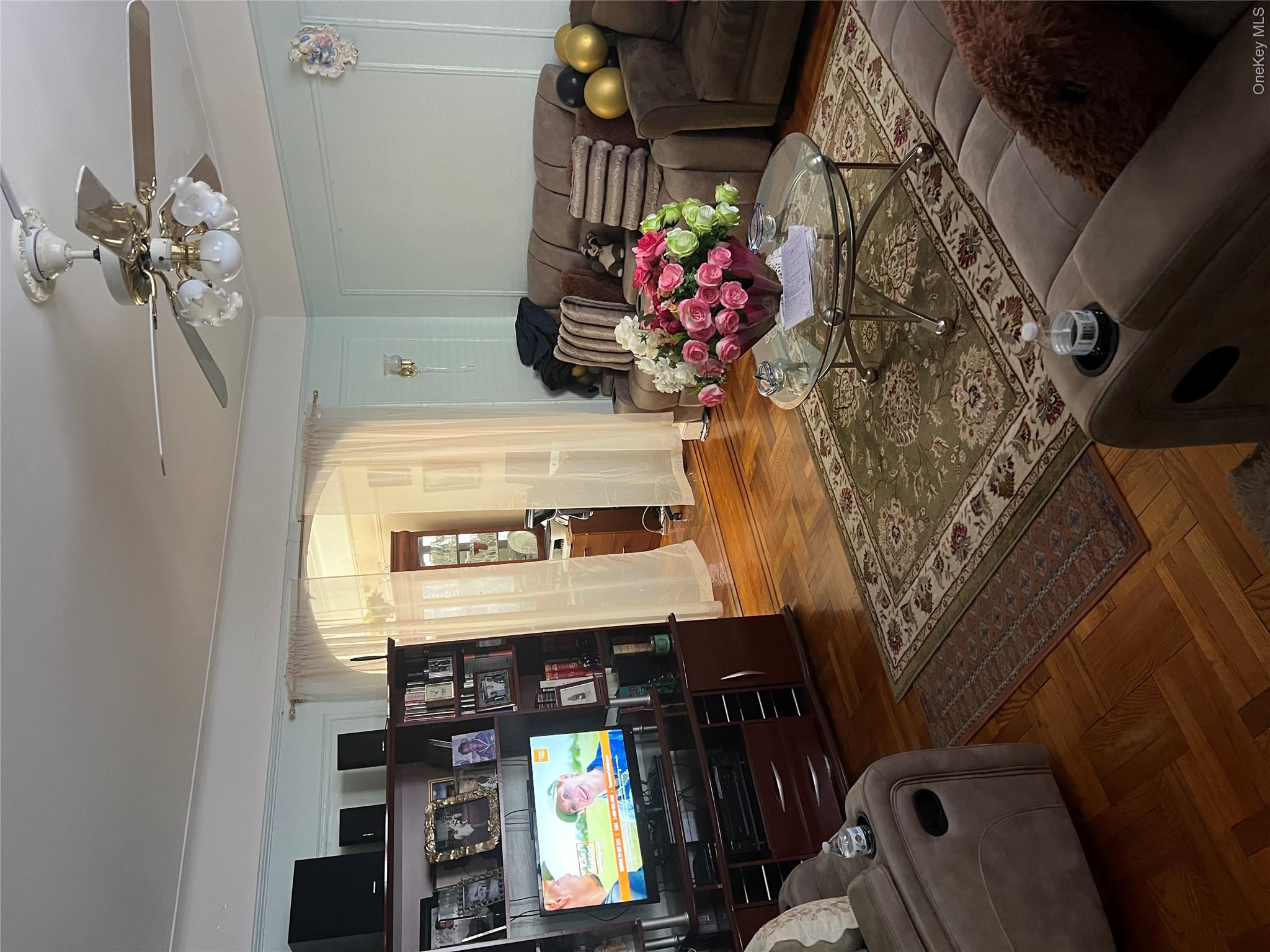 14214 231st Street Property Photo 3