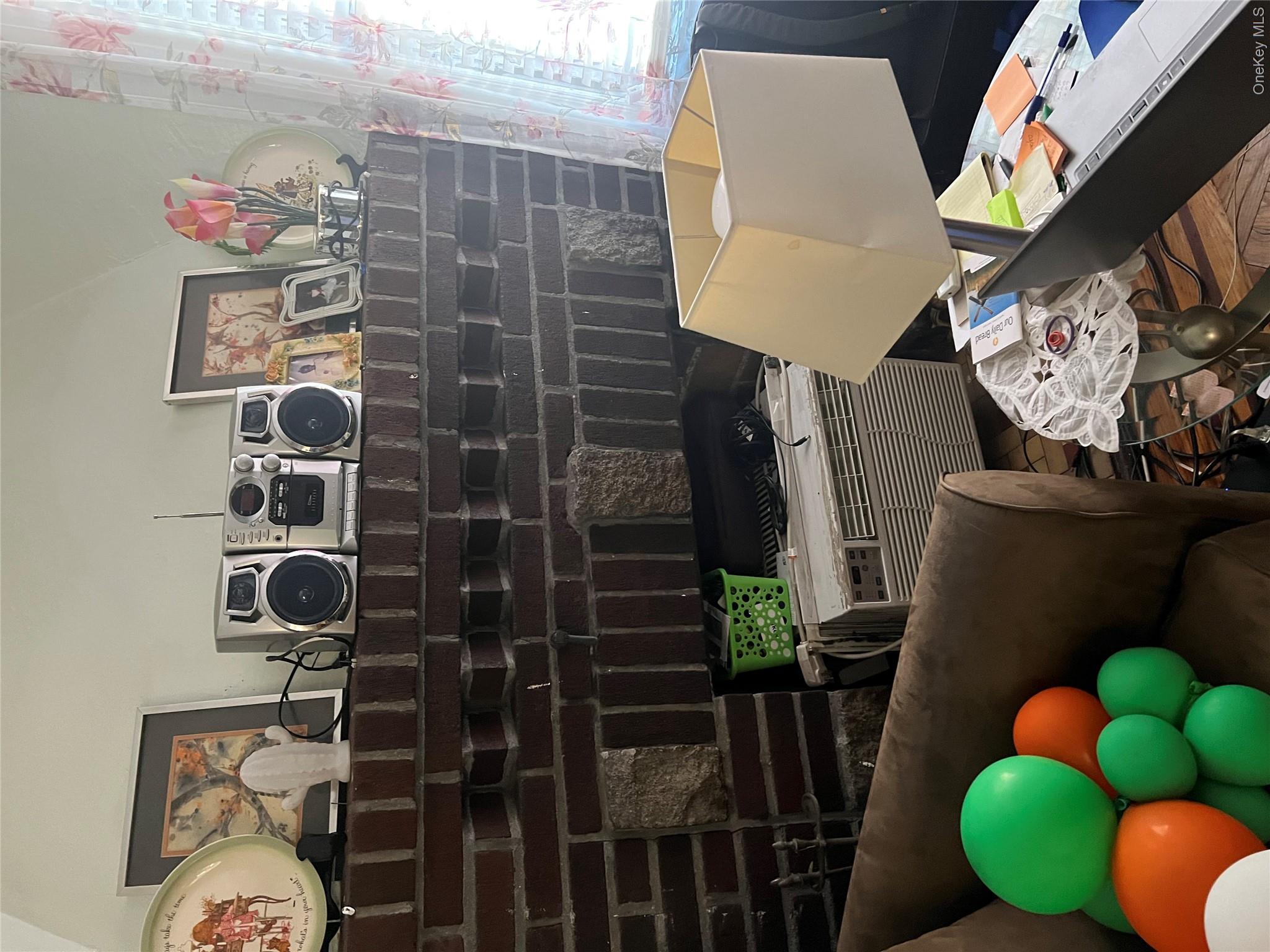 14214 231st Street Property Photo 6