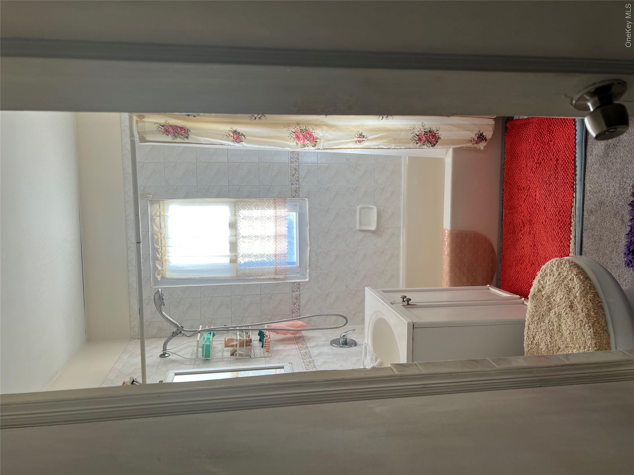 14214 231st Street Property Photo 10