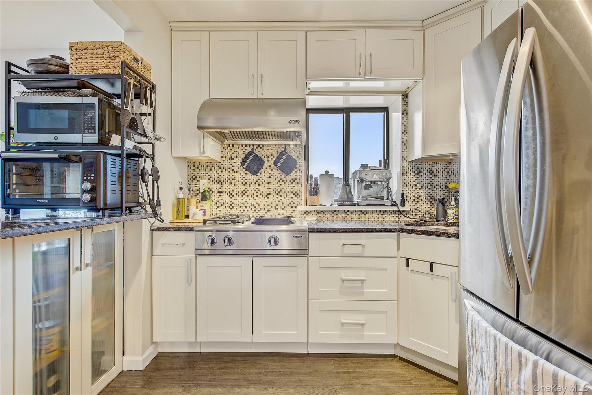 84-05 Queens Boulevard 5c Property Photo 6