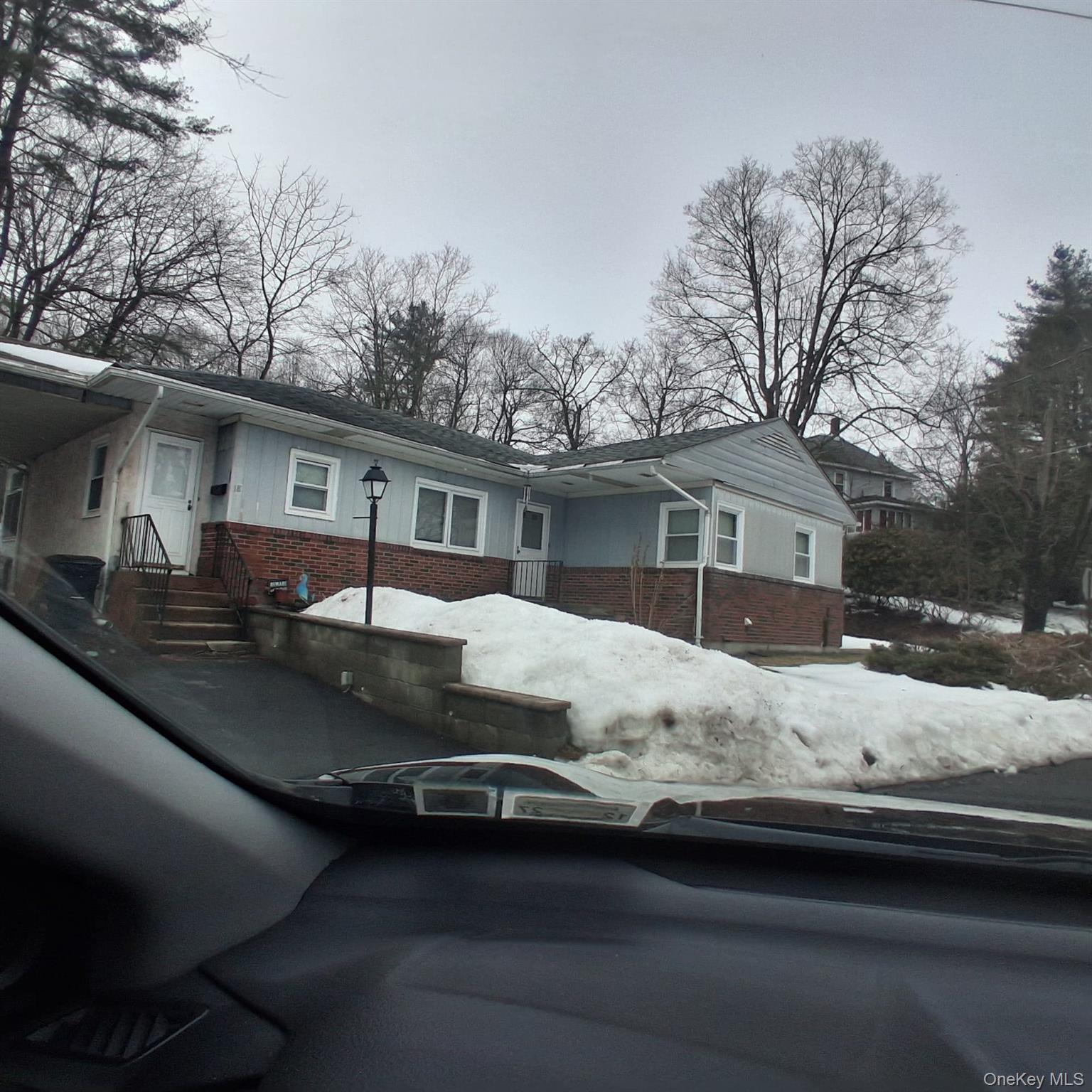 18 York Avenue Property Photo 1