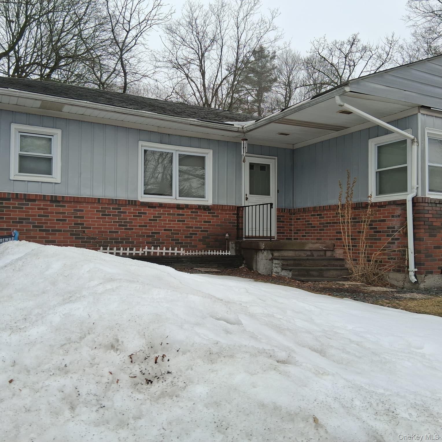 18 York Avenue Property Photo 8