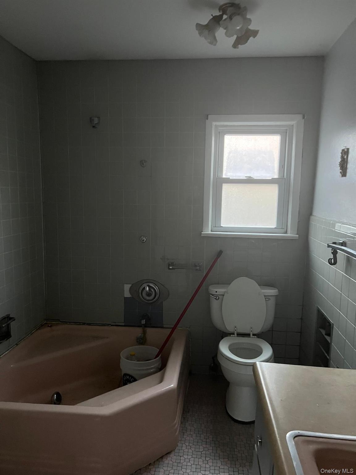 18 York Avenue Property Photo 29