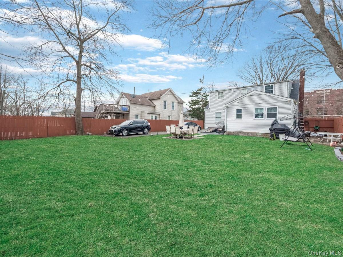 53 River Avenue Property Photo 4