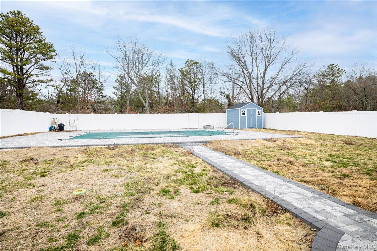 843 Greenbelt Parkway Property Photo 14