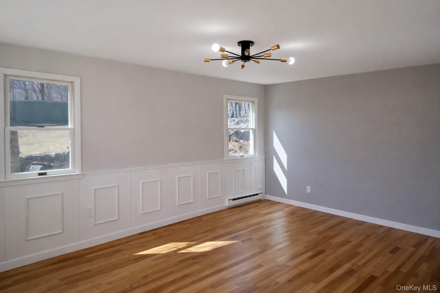 129 Franklin Avenue Property Photo 5