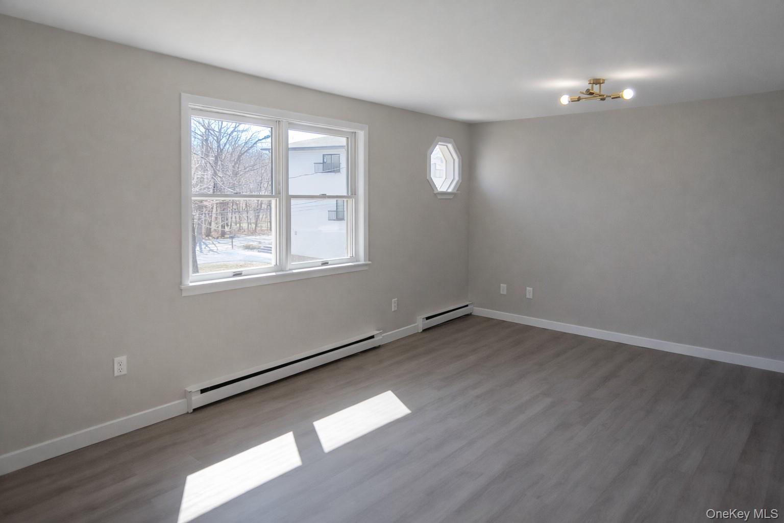 129 Franklin Avenue Property Photo 6