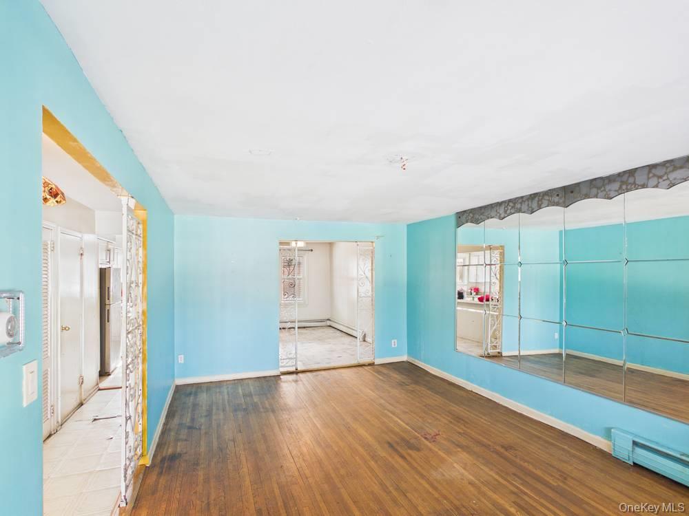 1256 Allerton Avenue Property Photo 4