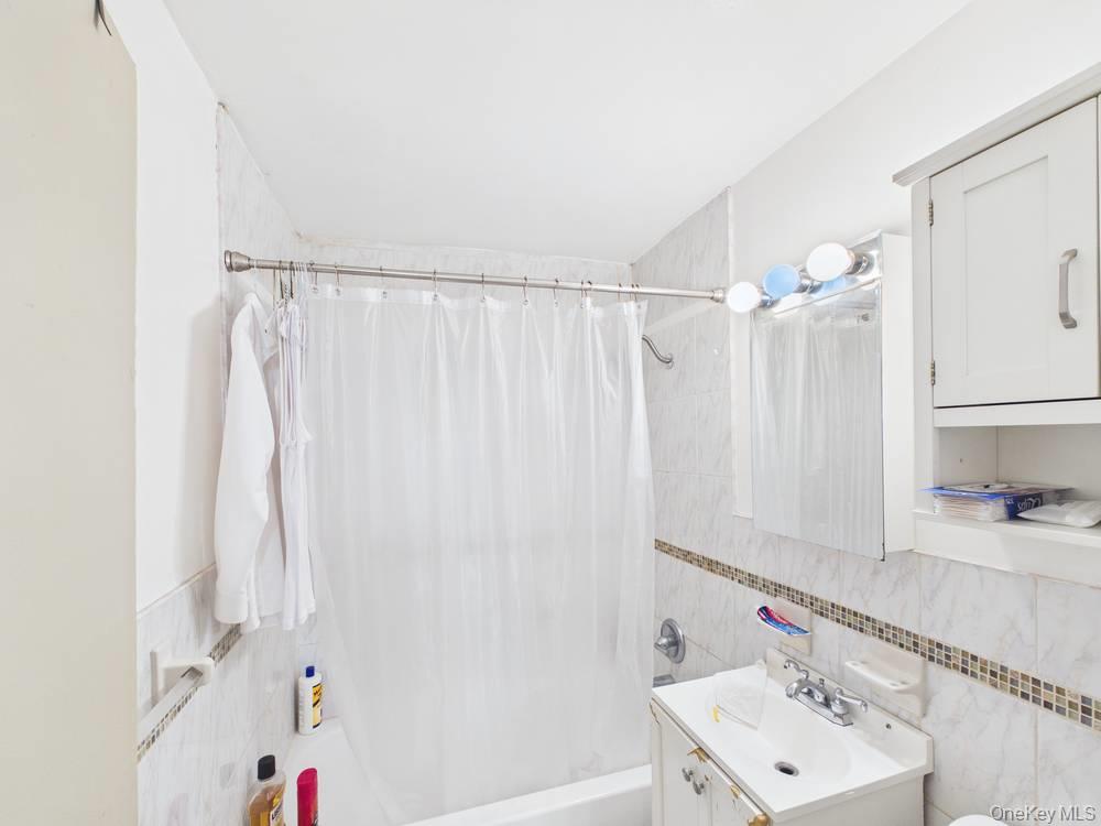 1256 Allerton Avenue Property Photo 27