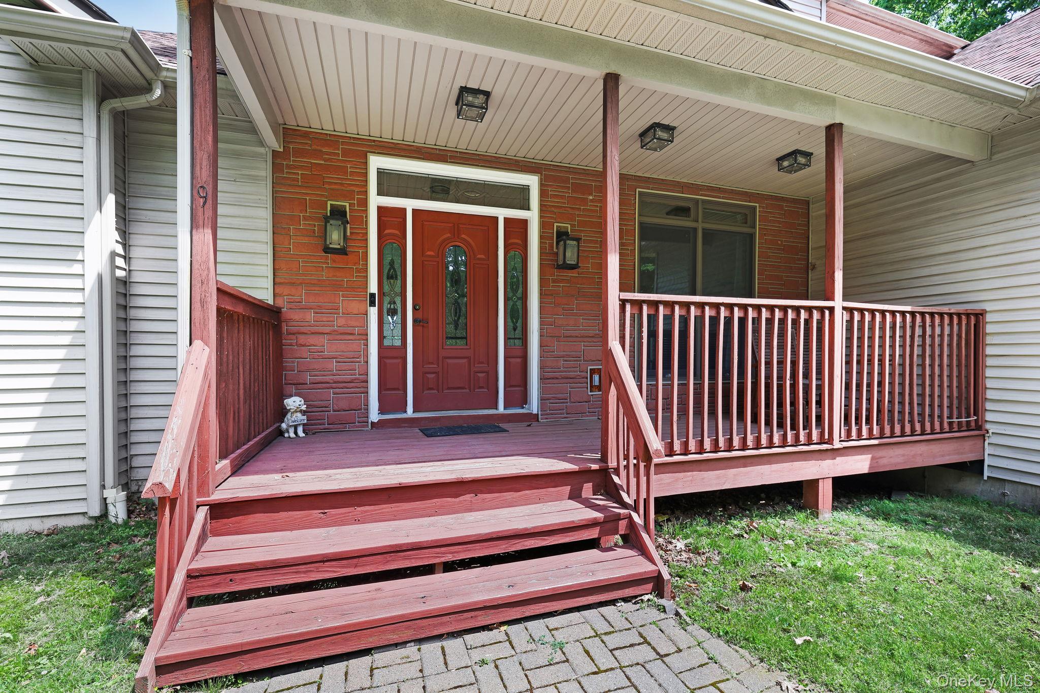 9 Surrey Street Property Photo 2