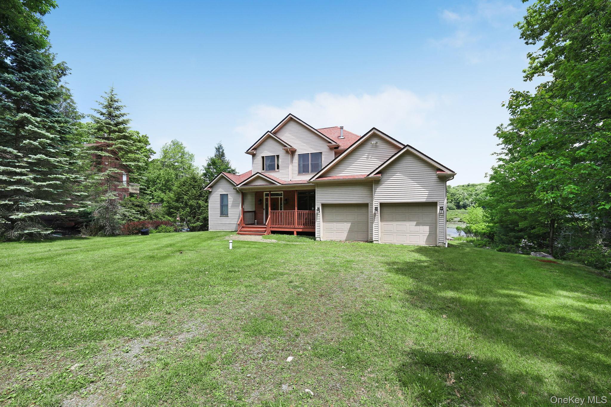 9 Surrey Street Property Photo 3