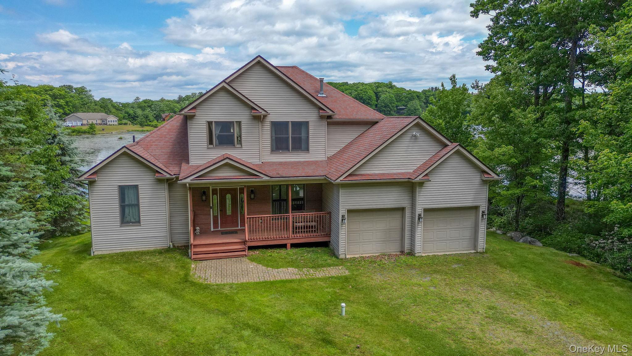 9 Surrey Street Property Photo 6