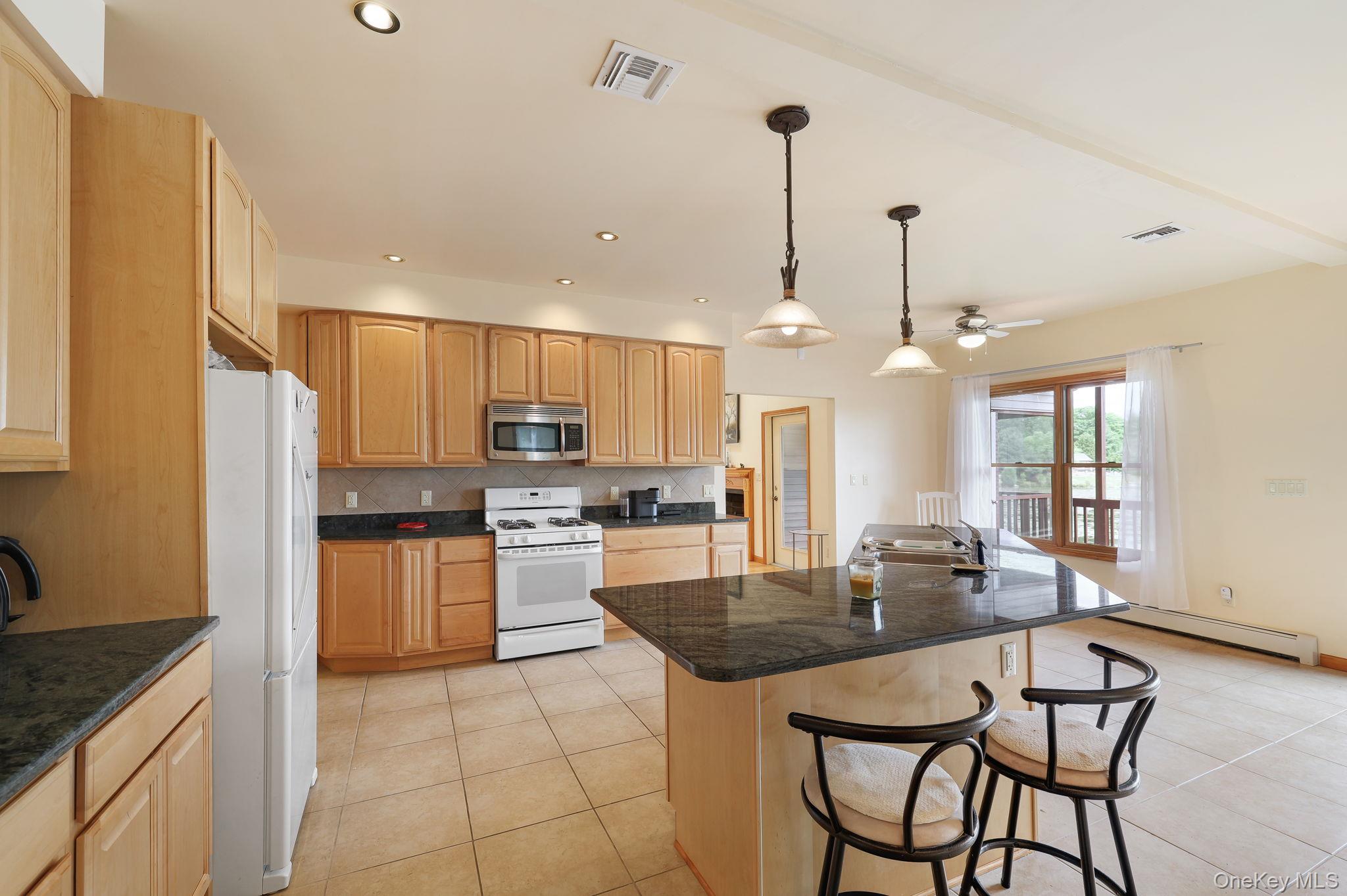 9 Surrey Street Property Photo 30
