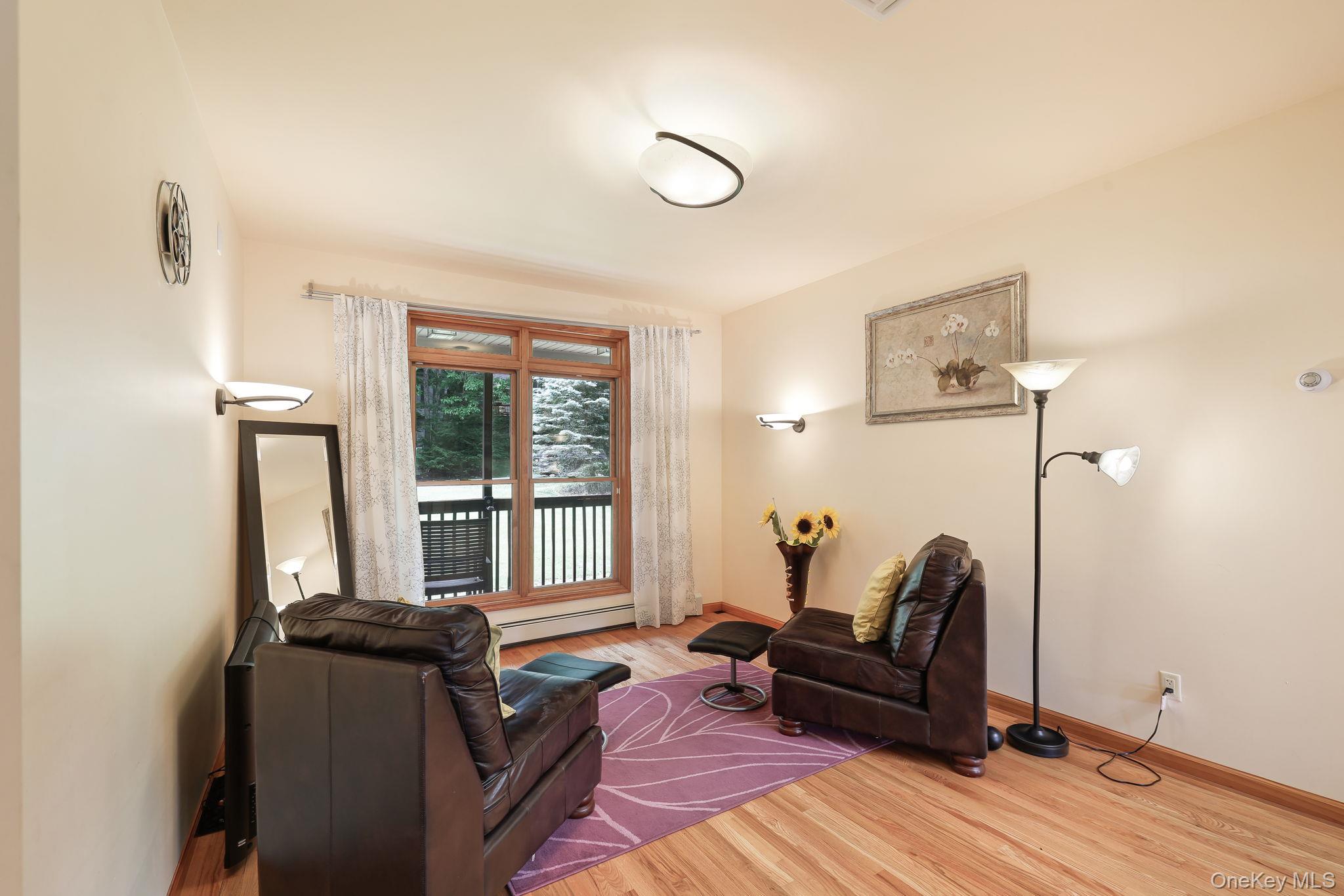 9 Surrey Street Property Photo 32