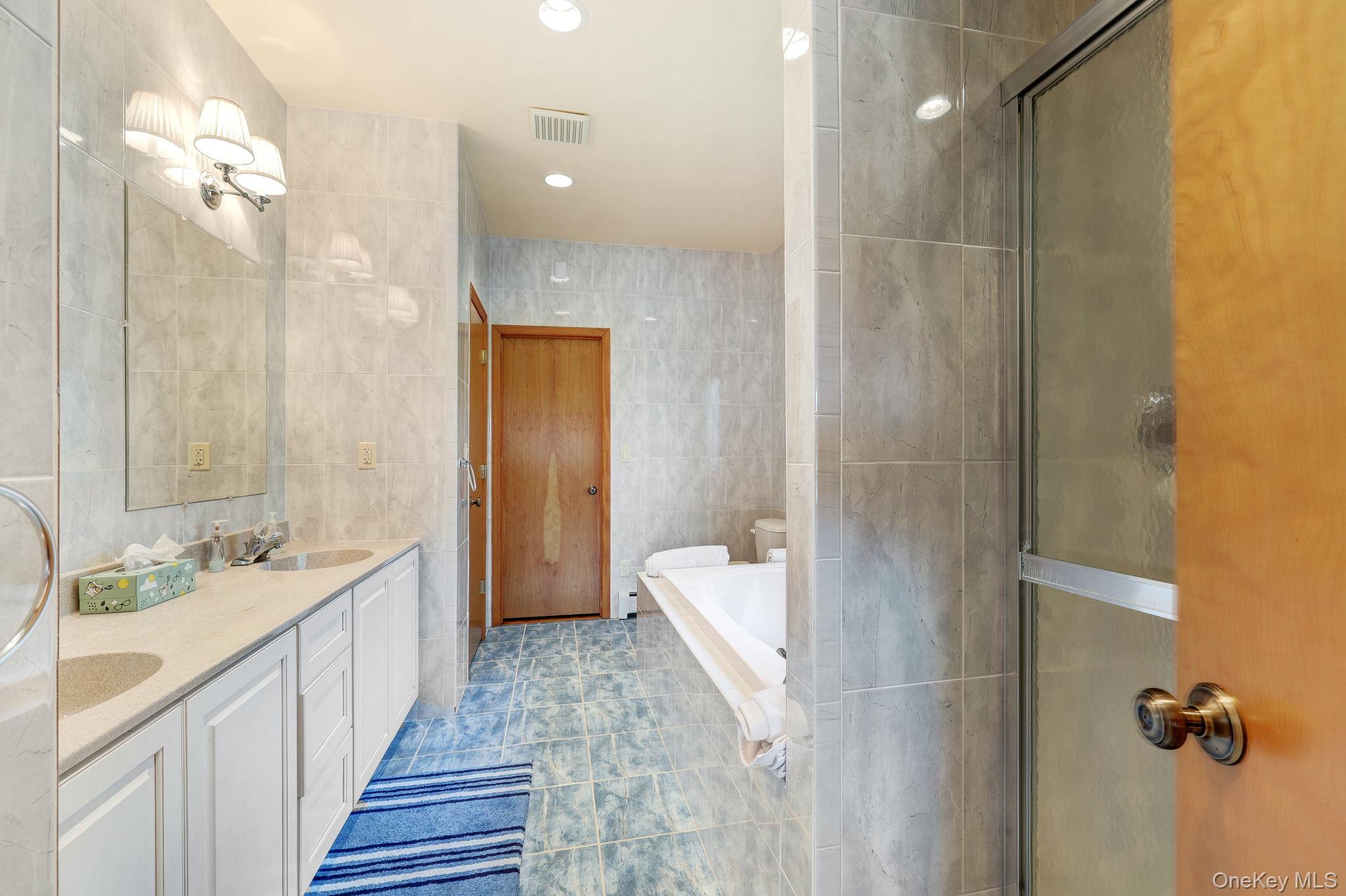 9 Surrey Street Property Photo 37