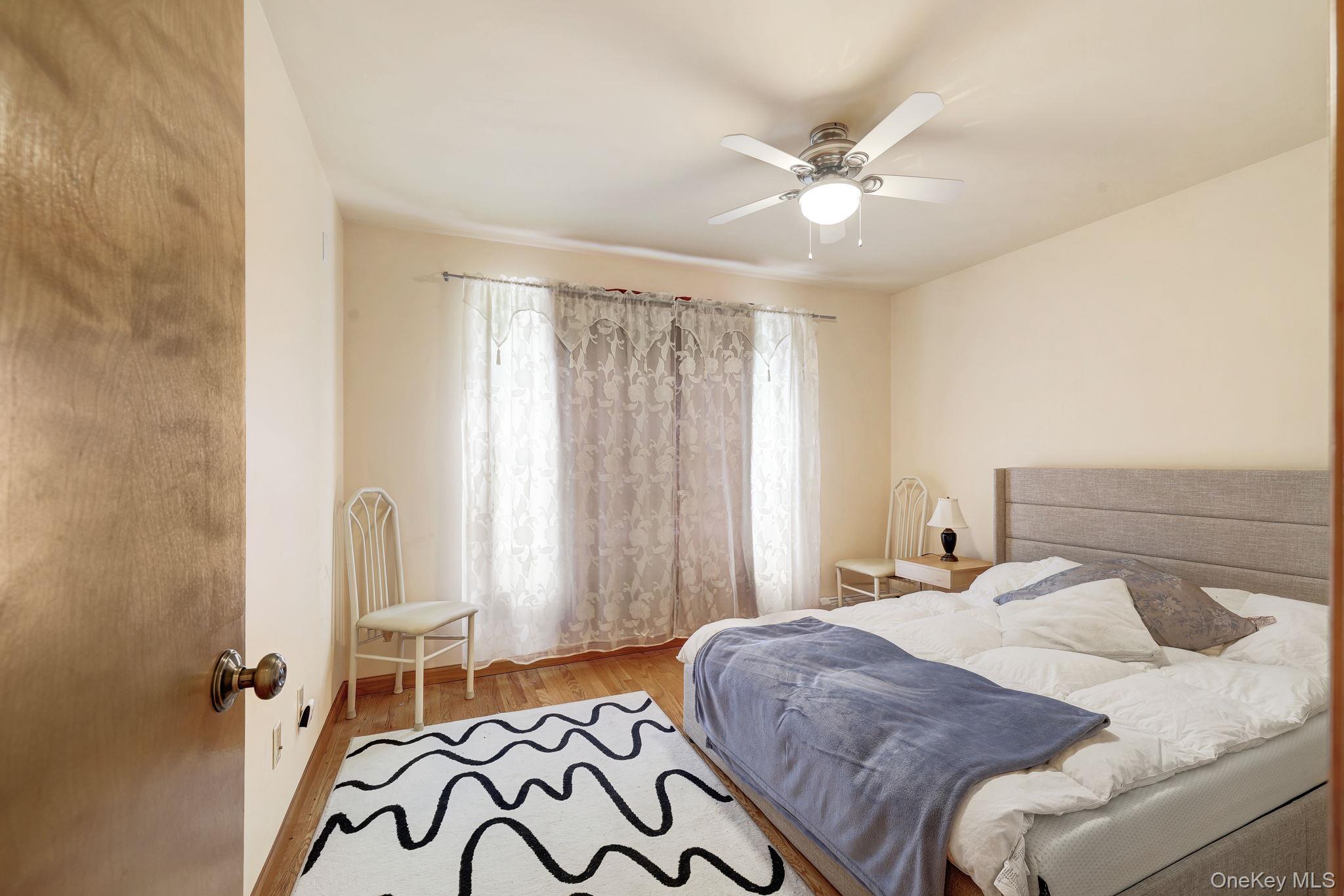9 Surrey Street Property Photo 41