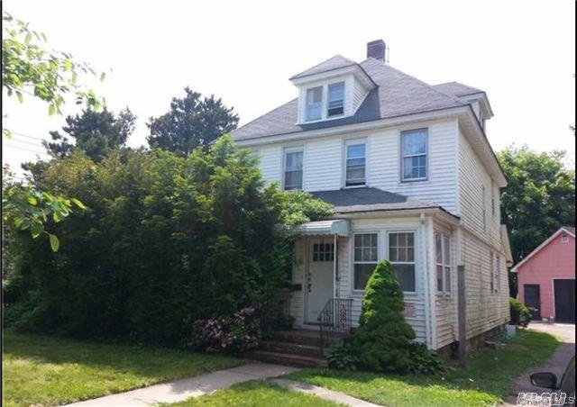4 Burch Ave Property Photo 1