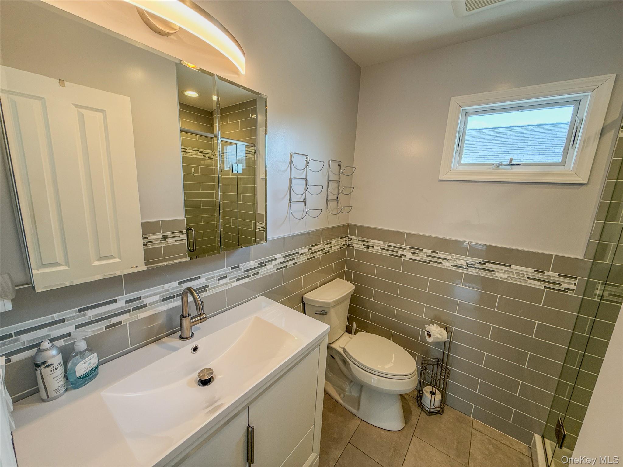 97 Cedarhurst Avenue Property Photo 16