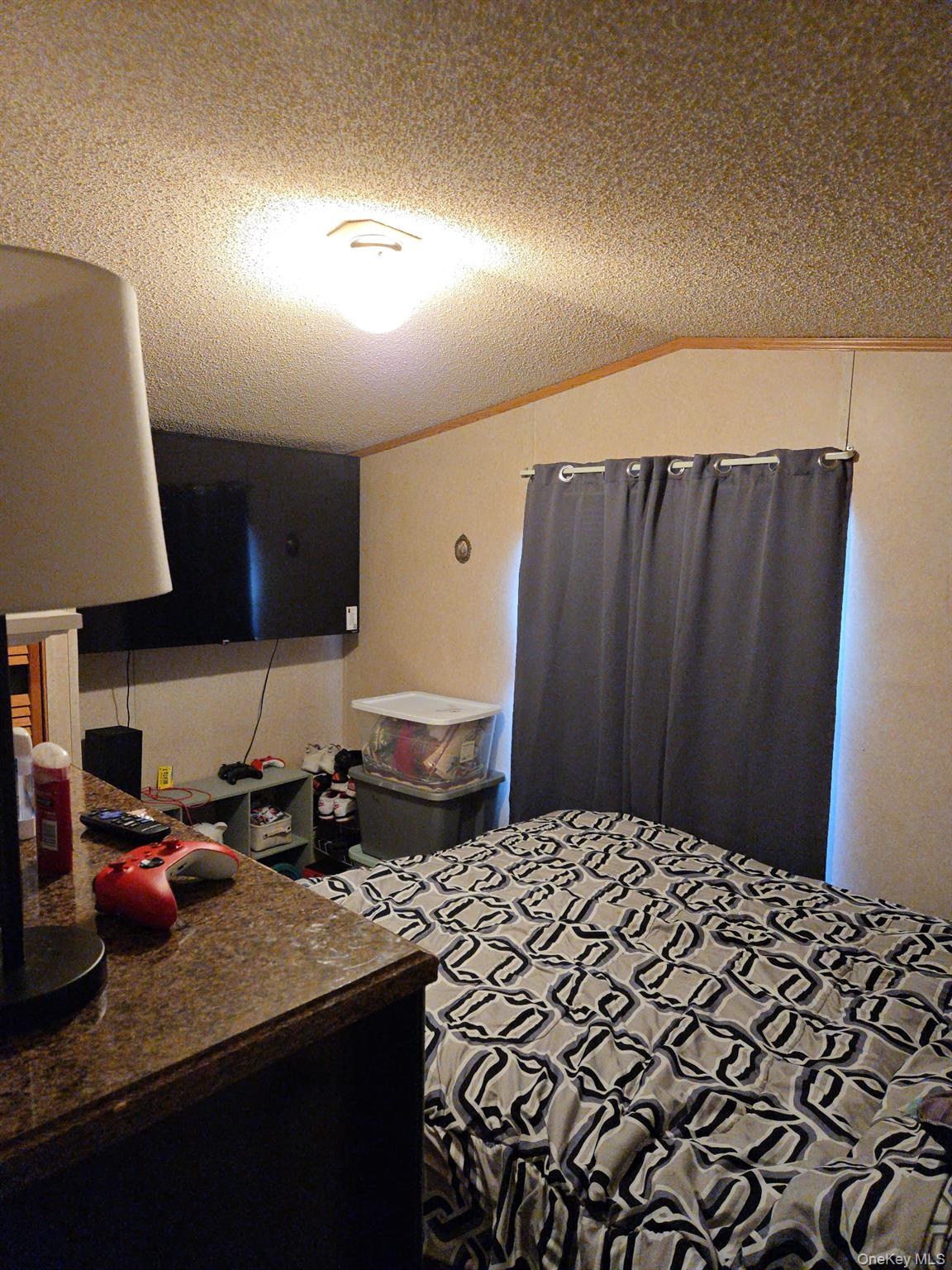 2701 Goethals Road H4 Property Photo 16